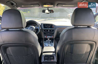 Внедорожник / Кроссовер Audi Q5 2016 в 