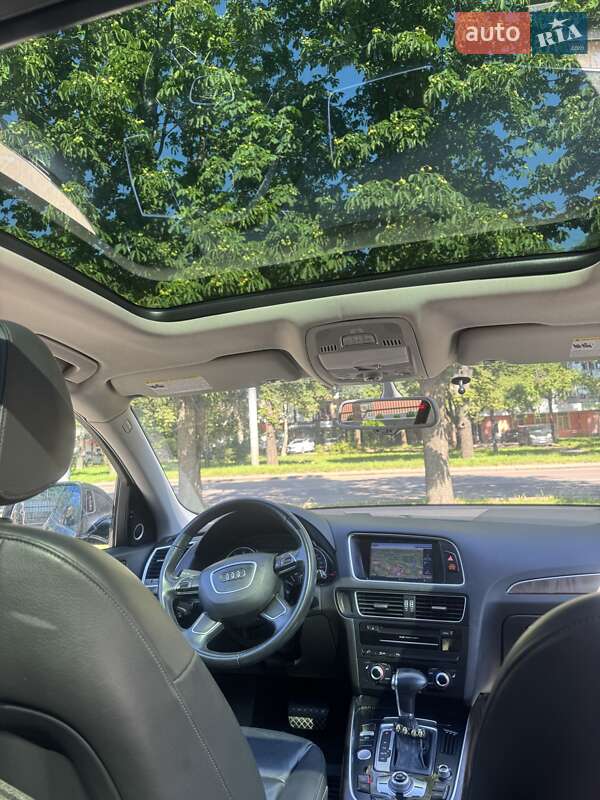 Внедорожник / Кроссовер Audi Q5 2016 в Ровно