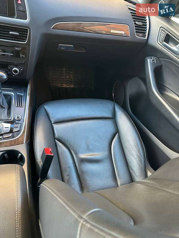 Внедорожник / Кроссовер Audi Q5 2016 в Нетешине фото 6 Внедорожник / Кроссовер Audi Q5 2016 в Нетешине