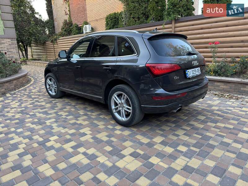 Позашляховик / Кросовер Audi Q5 2013 в Слов'янську