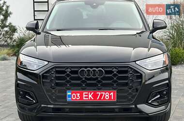 Внедорожник / Кроссовер Audi Q5 2021 в 