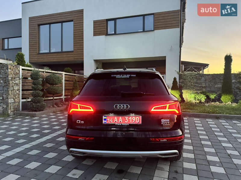 Внедорожник / Кроссовер Audi Q5 2018 в Стрые