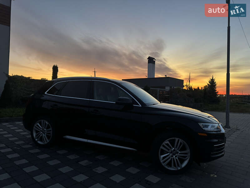 Внедорожник / Кроссовер Audi Q5 2018 в Стрые