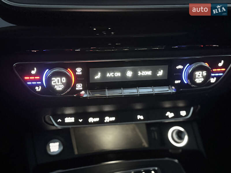 Внедорожник / Кроссовер Audi Q5 2018 в Стрые