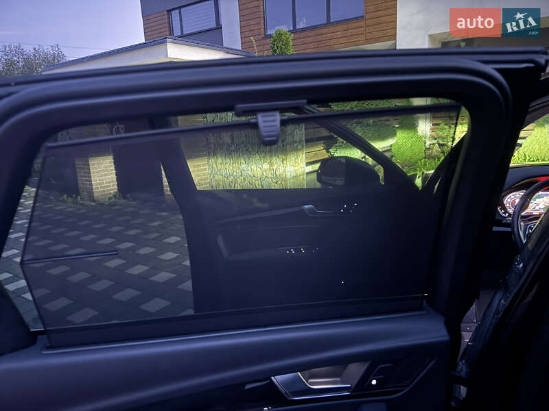 Внедорожник / Кроссовер Audi Q5 2018 в Стрые