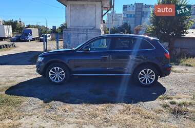 Внедорожник / Кроссовер Audi Q5 2015 в 
