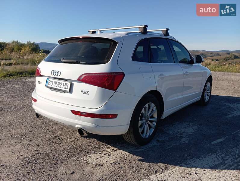 Позашляховик / Кросовер Audi Q5 2012 в Тернополі