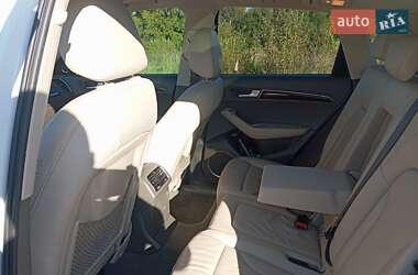 Внедорожник / Кроссовер Audi Q5 2012 в 