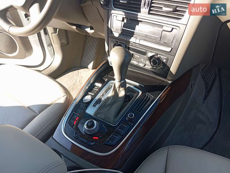 Позашляховик / Кросовер Audi Q5 2012 в Тернополі