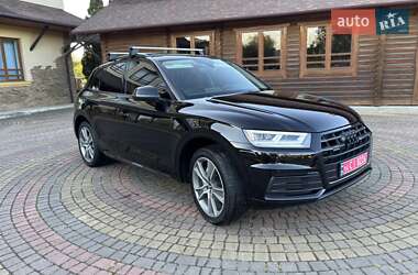 Внедорожник / Кроссовер Audi Q5 2019 в 