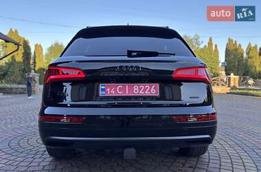 Внедорожник / Кроссовер Audi Q5 2019 в 