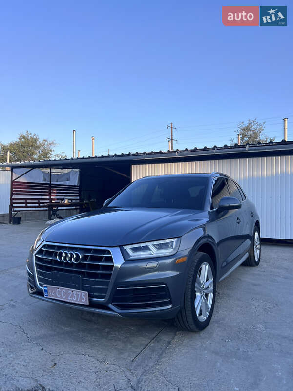 Внедорожник / Кроссовер Audi Q5 2018 в Запорожье