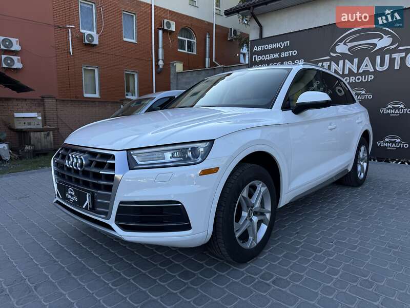 Позашляховик / Кросовер Audi Q5 2018 в Вінниці