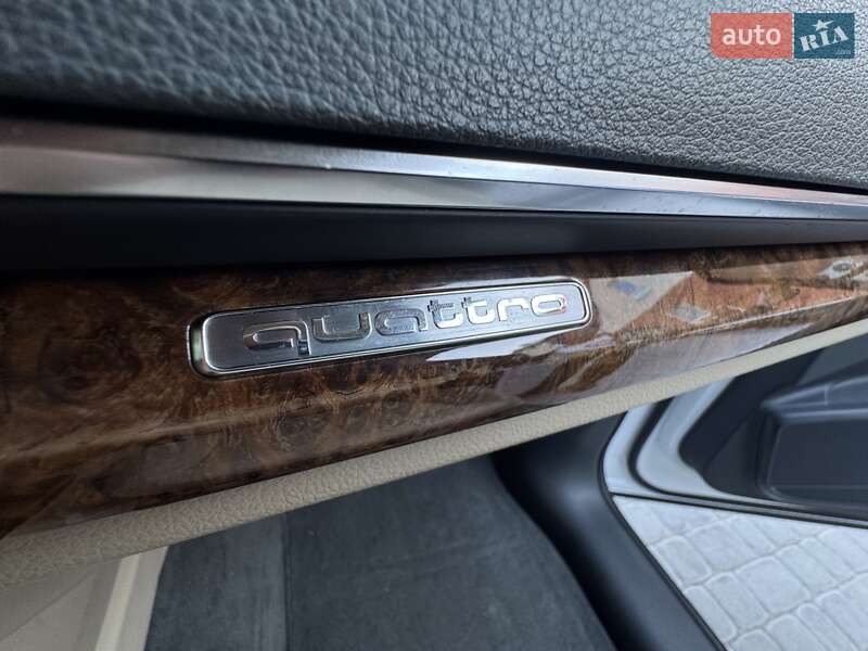 Позашляховик / Кросовер Audi Q5 2018 в Вінниці