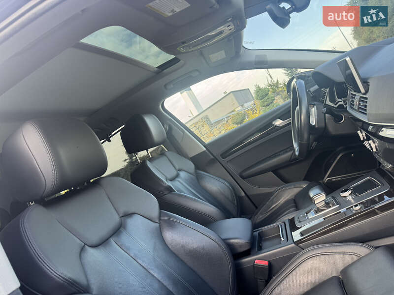 Внедорожник / Кроссовер Audi Q5 2018 в Стрые