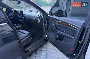Внедорожник / Кроссовер Audi Q5 2019 в 