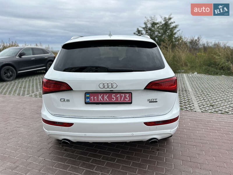 Внедорожник / Кроссовер Audi Q5 2015 в Ровно