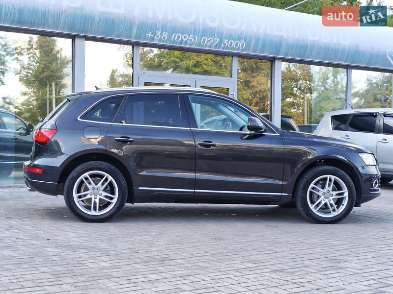 Позашляховик / Кросовер Audi Q5 2014 в Дніпрі