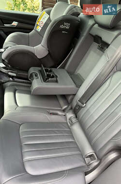 Внедорожник / Кроссовер Audi Q5 2023 в 