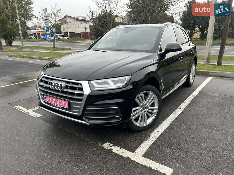Позашляховик / Кросовер Audi Q5 2017 в Києві