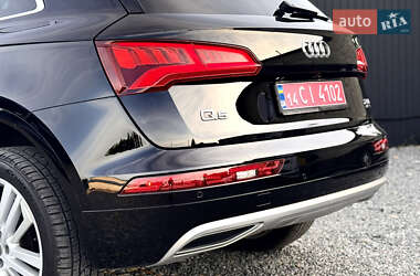 Внедорожник / Кроссовер Audi Q5 2017 в 