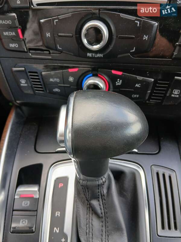 Внедорожник / Кроссовер Audi Q5 2013 в Летичеве