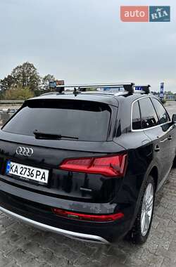 Позашляховик / Кросовер Audi Q5 2019 в  фото 9 Позашляховик / Кросовер Audi Q5 2019 в