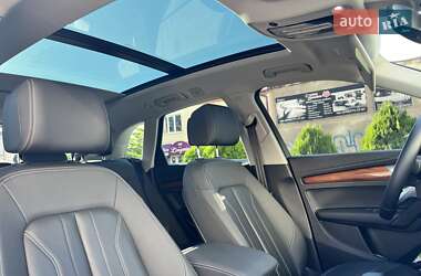 Позашляховик / Кросовер Audi Q5 2021 в 