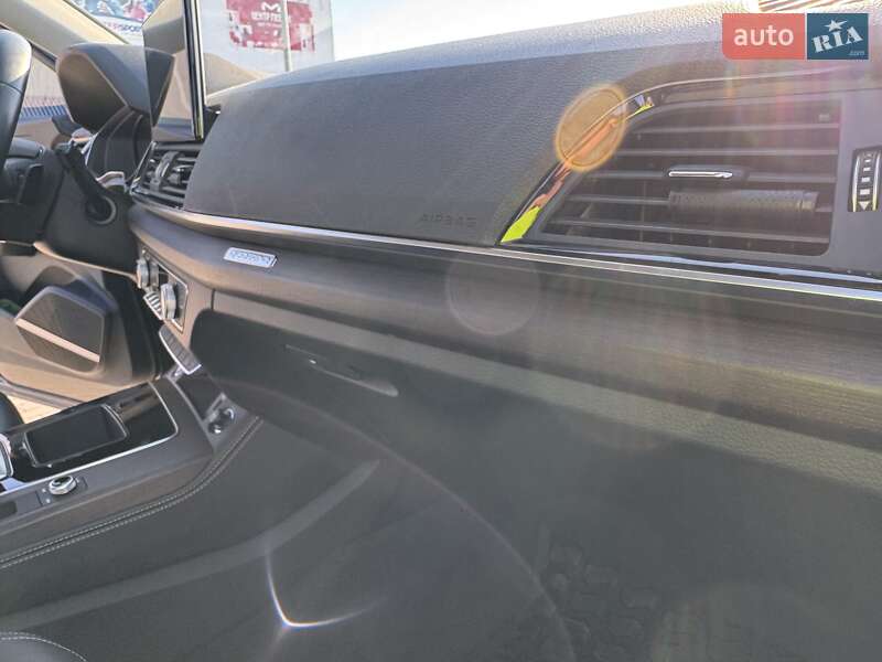 Внедорожник / Кроссовер Audi Q5 2022 в Одессе