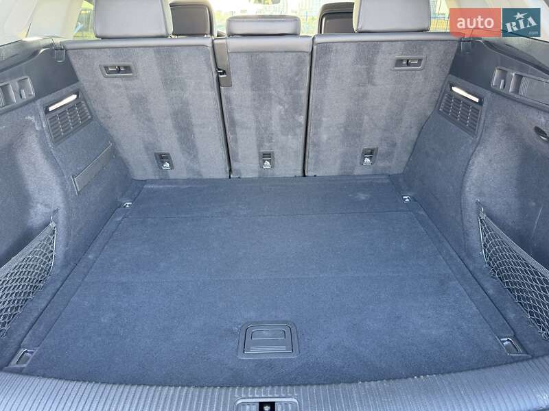 Внедорожник / Кроссовер Audi Q5 2022 в Одессе