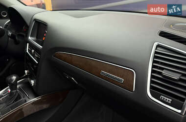 Внедорожник / Кроссовер Audi Q5 2016 в 