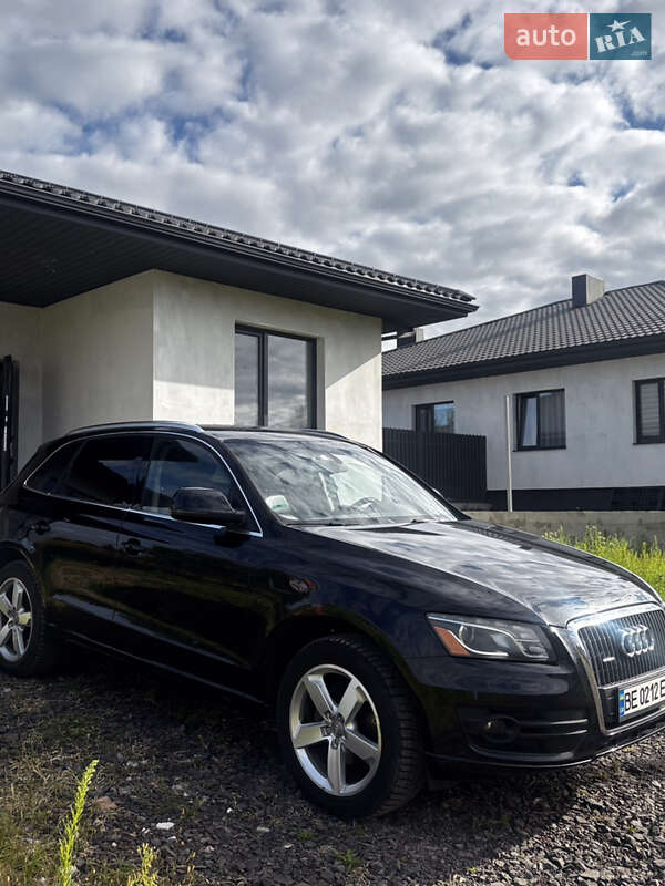 Внедорожник / Кроссовер Audi Q5 2012 в 