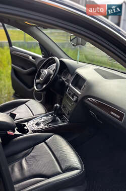 Внедорожник / Кроссовер Audi Q5 2012 в 