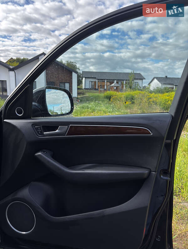 Внедорожник / Кроссовер Audi Q5 2012 в Луцке