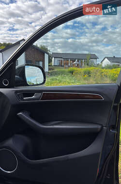 Внедорожник / Кроссовер Audi Q5 2012 в 