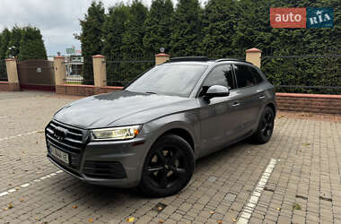 Внедорожник / Кроссовер Audi Q5 2018 в Василькове