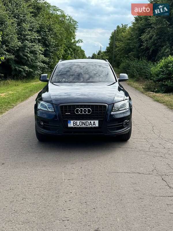 Внедорожник / Кроссовер Audi Q5 2009 в Киеве