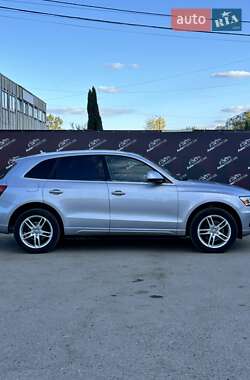 Внедорожник / Кроссовер Audi Q5 2016 в 