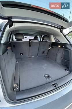 Внедорожник / Кроссовер Audi Q5 2016 в 