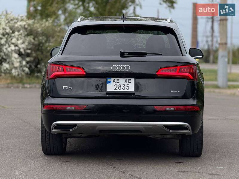 Внедорожник / Кроссовер Audi Q5 2019 в Кривом Роге