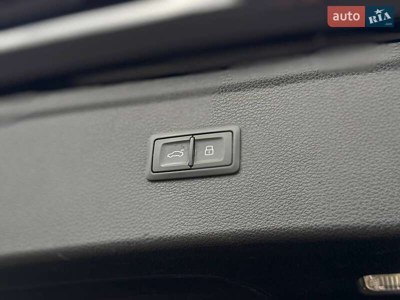 Внедорожник / Кроссовер Audi Q5 2019 в Кривом Роге