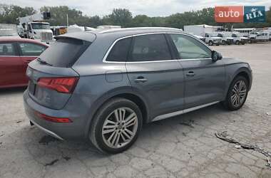 Внедорожник / Кроссовер Audi Q5 2017 в 