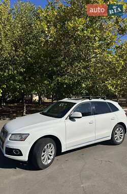 Внедорожник / Кроссовер Audi Q5 2013 в 