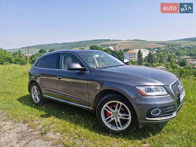 Внедорожник / Кроссовер Audi Q5 2015 в Ивано-Франковске