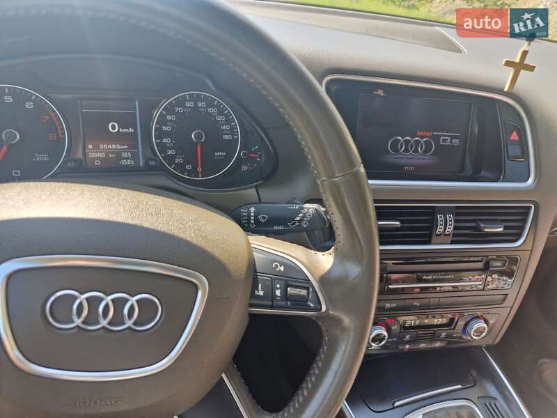 Внедорожник / Кроссовер Audi Q5 2015 в Ивано-Франковске