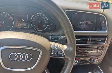 Внедорожник / Кроссовер Audi Q5 2015 в 