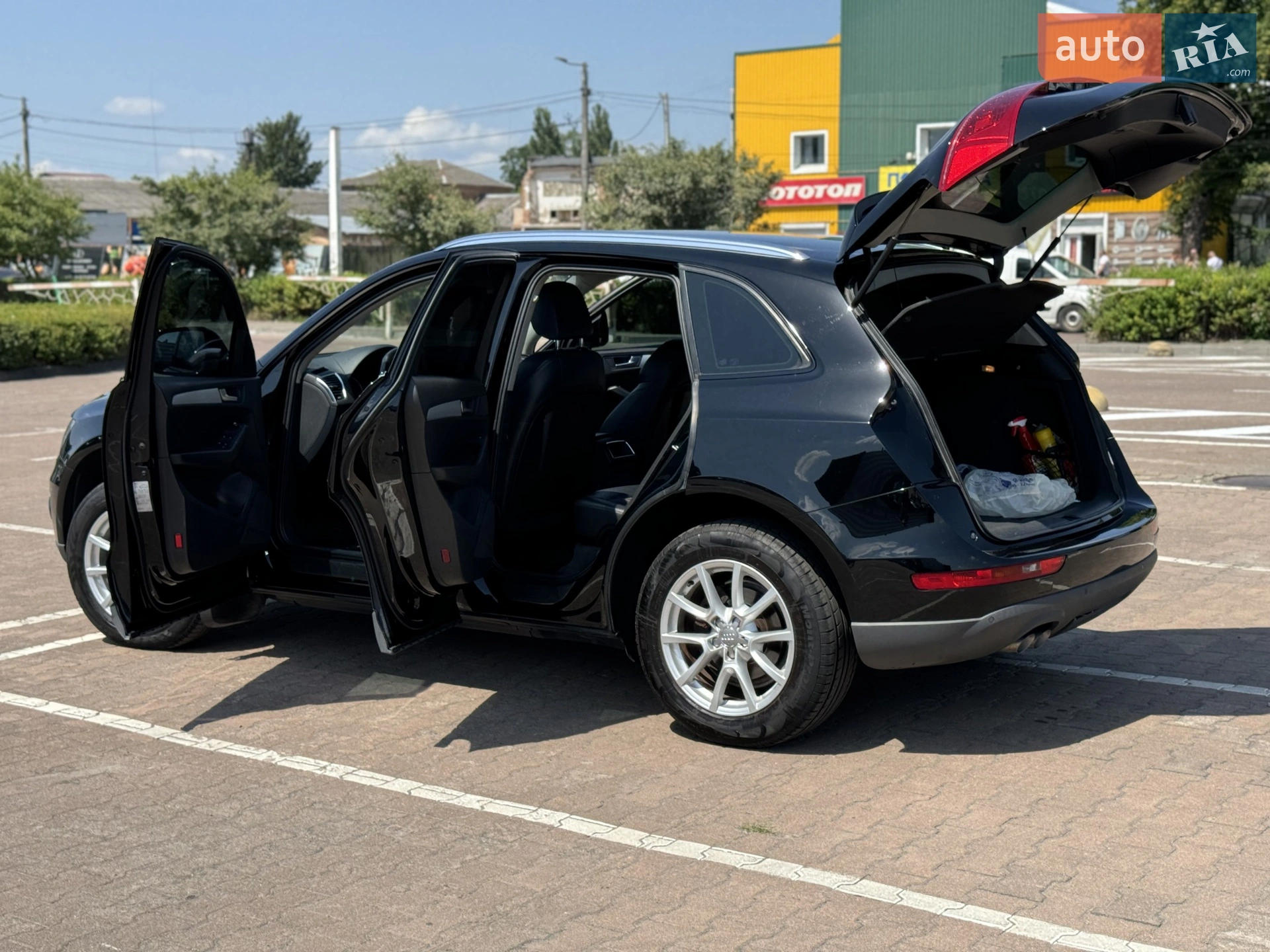 Audi Q5 2012 VIN WAUZZZ8R9CA066370 фото оголошення 3 з 21