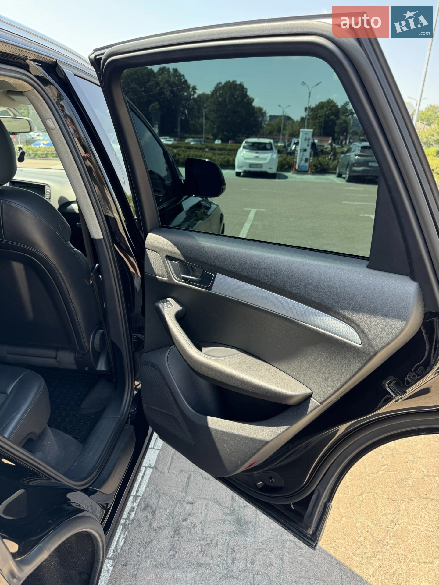 Audi Q5 2012 VIN WAUZZZ8R9CA066370 фото оголошення 15 з 21