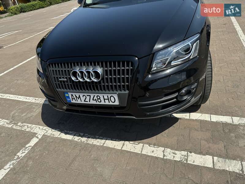 Позашляховик / Кросовер Audi Q5 2012 в Житомирі