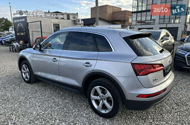Позашляховик / Кросовер Audi Q5 2017 в 